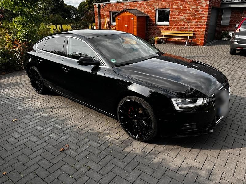 Schwarz Gebraucht 2012 Audi A5 Sportback Limousine | 11.000 € (Superpreis) - Bild 1/4