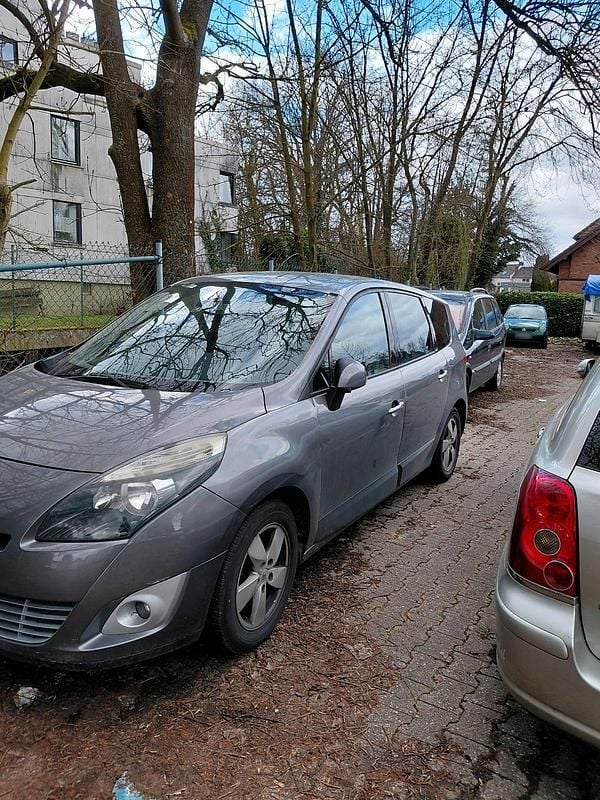 Gebraucht Renault Scénic III 110 PS (80 kW) 2010 Grau Van / Kleinbus
