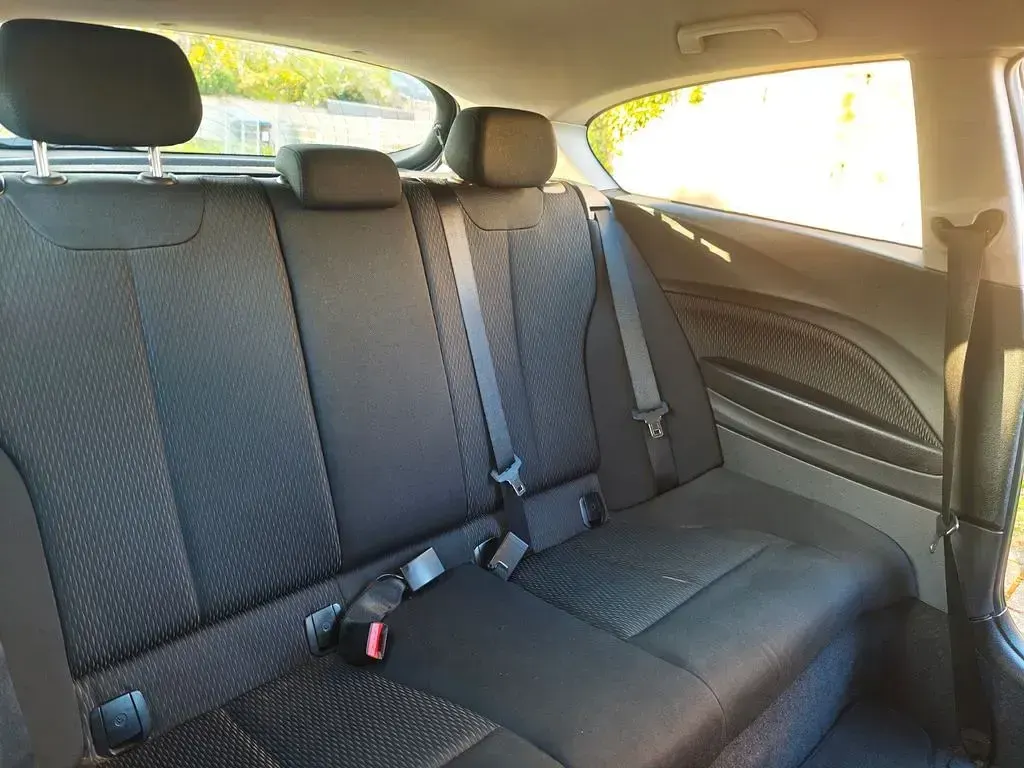 Second-hand BMW 114 102 CP (75 kW) 2013 Negru Hatchback