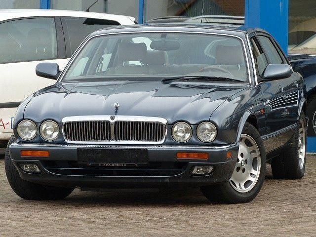 Gebraucht Jaguar XJ Executive 211 PS (155 kW) 1997 Grau Limousine