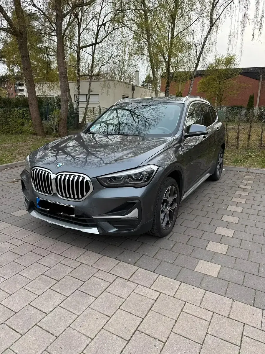 Gebraucht BMW X1 xLine 135 PS (99 kW) 2021 Grau SUV