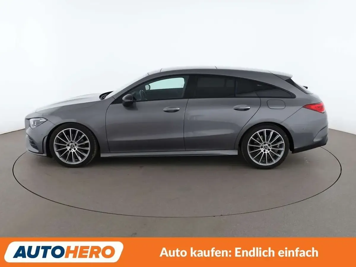 Gebraucht Mercedes CLA250 AMG line 224 PS (164 kW) 2022 Mountaingrau Coupé