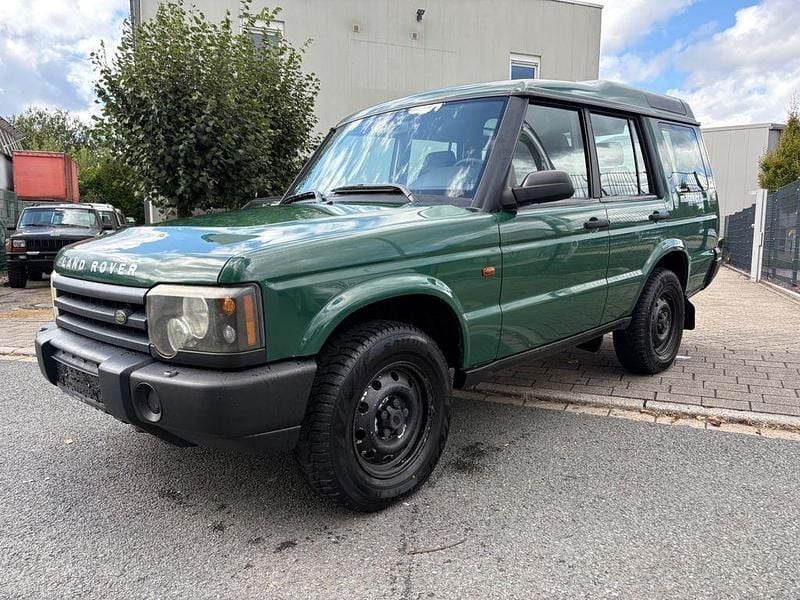 Grün Gebraucht 2003 Land Rover Discovery 2 SUV | 5.999 € - Bild 1/4