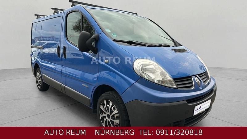 Gebraucht Renault Trafic 114 PS (83 kW) 2014 Blau Van / Kleinbus