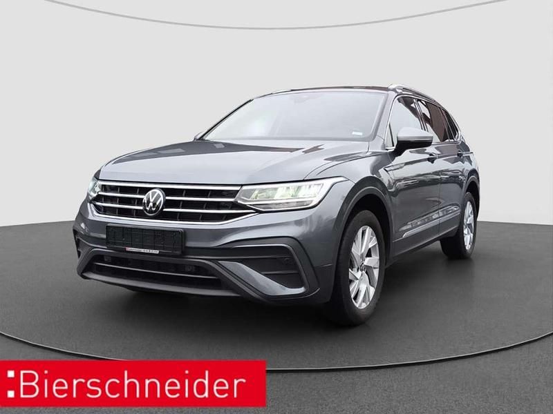 Grau Gebraucht 2024 VW Tiguan Allspace Life SUV | 32.990 € (Superpreis) - Bild 1/3