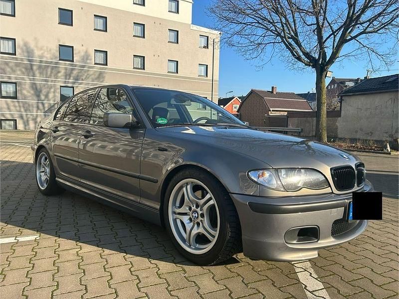 Gebraucht BMW 325 M Sport 192 PS (141 kW) 2003 Grau Limousine