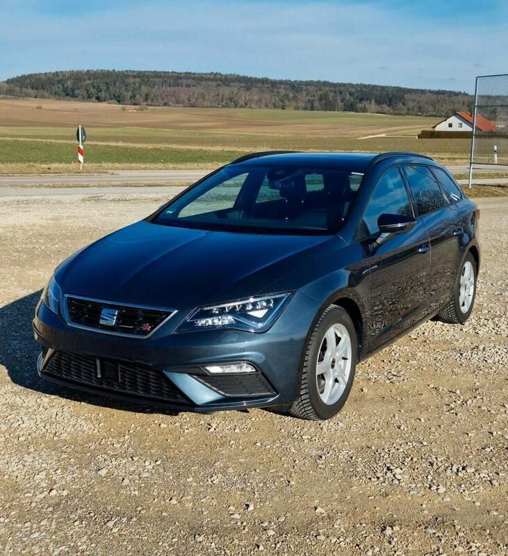 Grau Gebraucht 2019 Seat Leon FR Kombi | 16.900 € (Fairer Preis) - Bild 1/4
