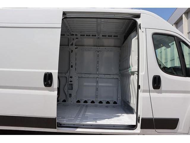 Neu 2025 Peugeot Boxer S Van | 27.942 € (Superpreis) - Bild 1/1