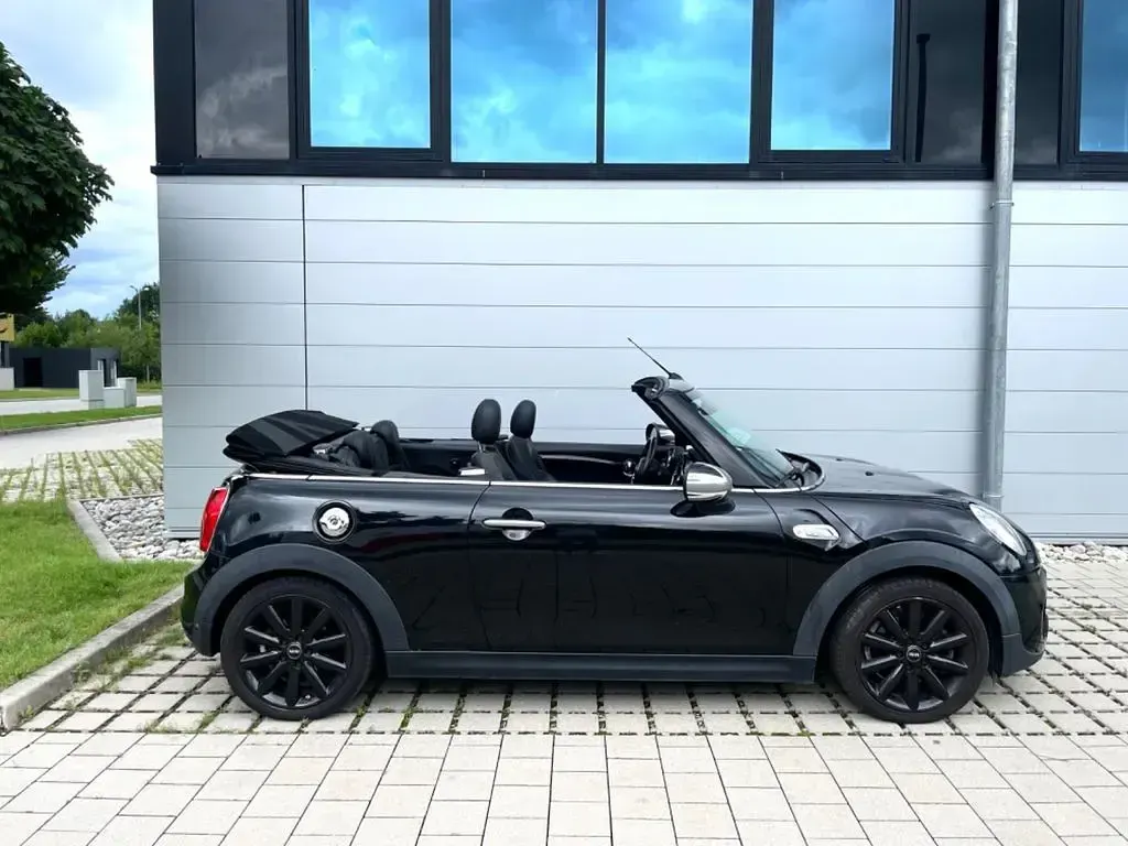 Gebraucht Mini Cooper S Cabriolet 192 PS (141 kW) 2016 Schwarz Cabrio