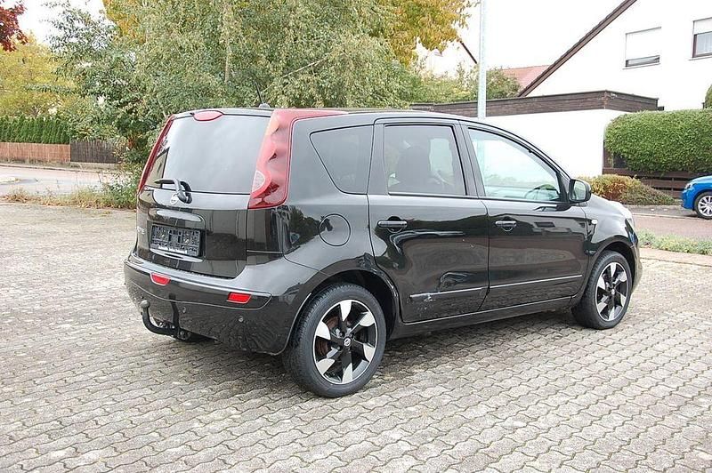 Gebraucht Nissan Note I-Way 110 PS (80 kW) 2013 Schwarz Van / Kleinbus
