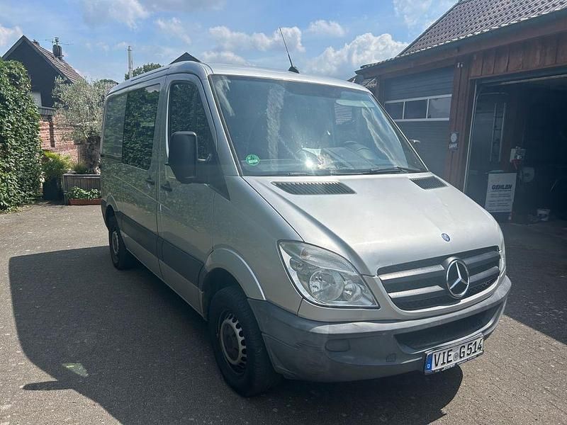 Silber Gebraucht 2012 Mercedes Sprinter Van | 7.580 € (Fairer Preis) - Bild 1/4