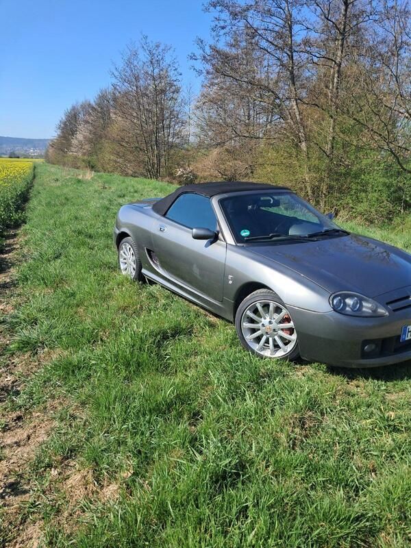 Grau Gebraucht 2004 MG TF Cabrio | 6.500 € - Bild 1/4