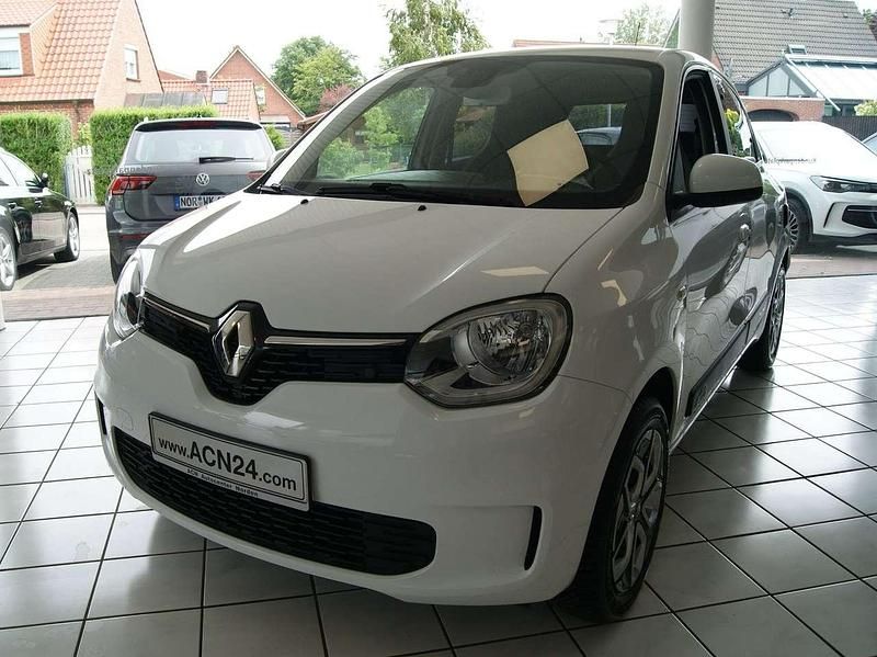 Crystall weiss Gebraucht 2019 Renault Twingo LIMITED Kleinwagen | 8.700 € (Etwas zu teuer) - Bild 1/4