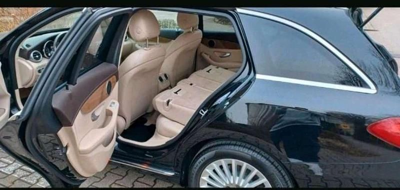 Gebraucht Mercedes C220 170 PS (125 kW) 2017 Schwarz Kombi