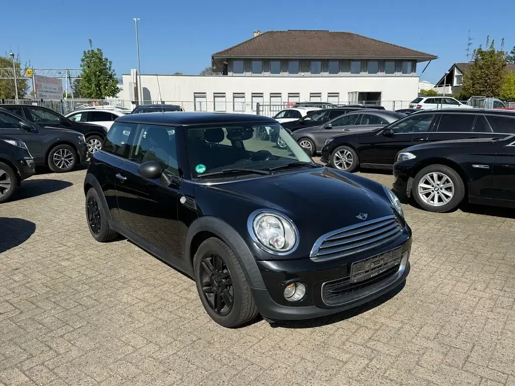 Używany Mini ONE 98 KM (72 kW) 2013 Czarny Hatchback
