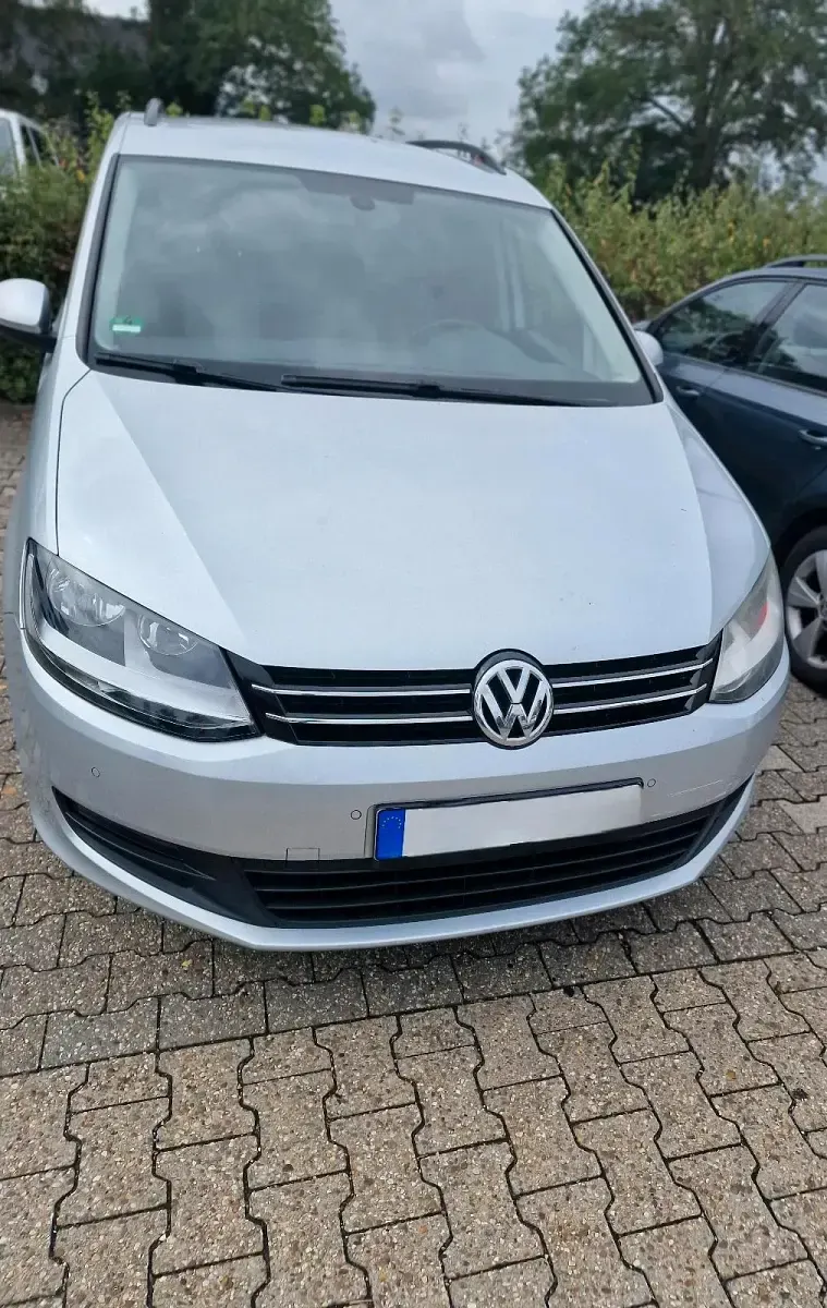 Gebraucht VW Sharan 155 PS (114 kW) 2011 Grau Van / Kleinbus