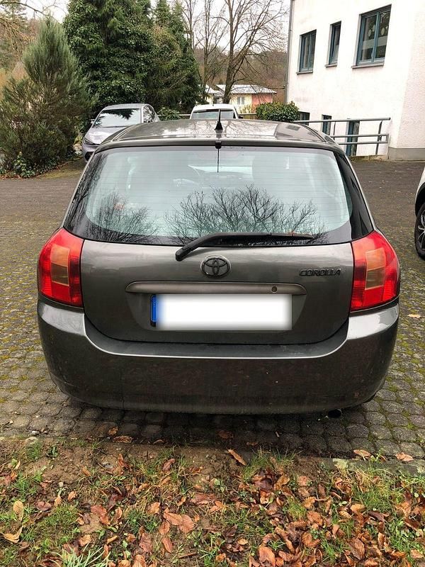 Gebraucht Toyota Corolla 101 PS (74 kW) 2003 Grau Kombi
