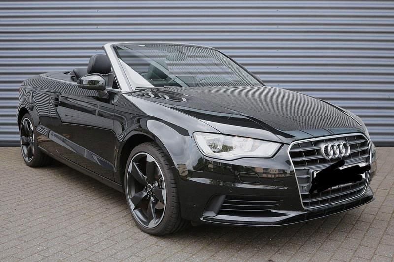 Gebraucht Audi A3 Cabriolet Attraction 125 PS (91 kW) 2015 Schwarz Cabrio