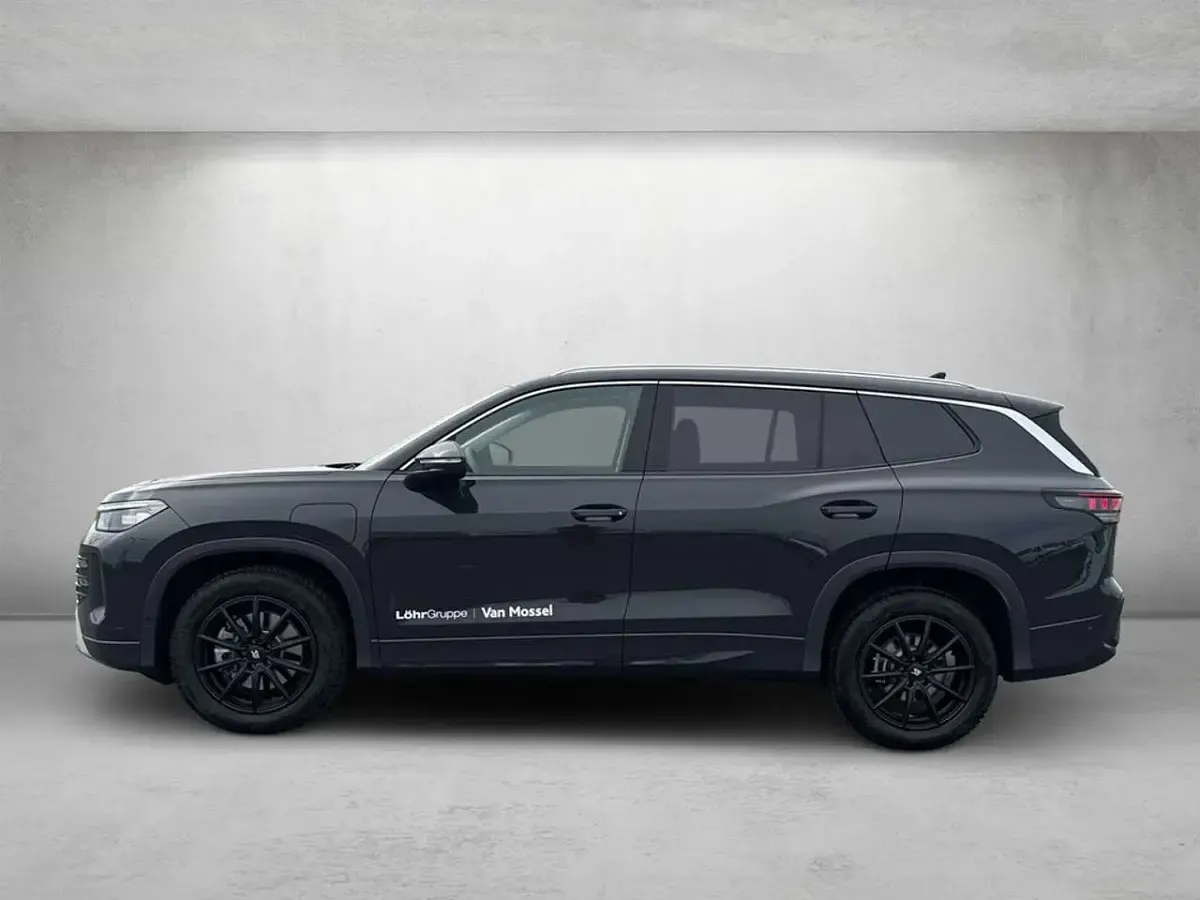 Gebraucht VW Tayron Elegance 150 PS (110 kW) 2026 Grau SUV