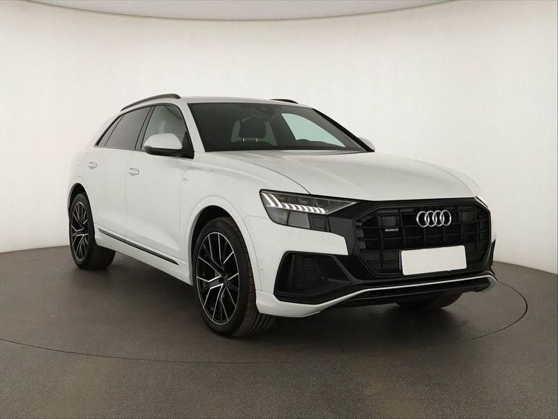 Weiß Gebraucht 2023 Audi Q8 Sport SUV | 71.281 € (Superpreis) - Bild 1/4