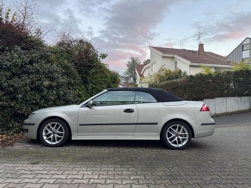 Gebraucht Saab 9-3 Cabriolet Vector 209 PS (153 kW) 2007 Beige Cabrio