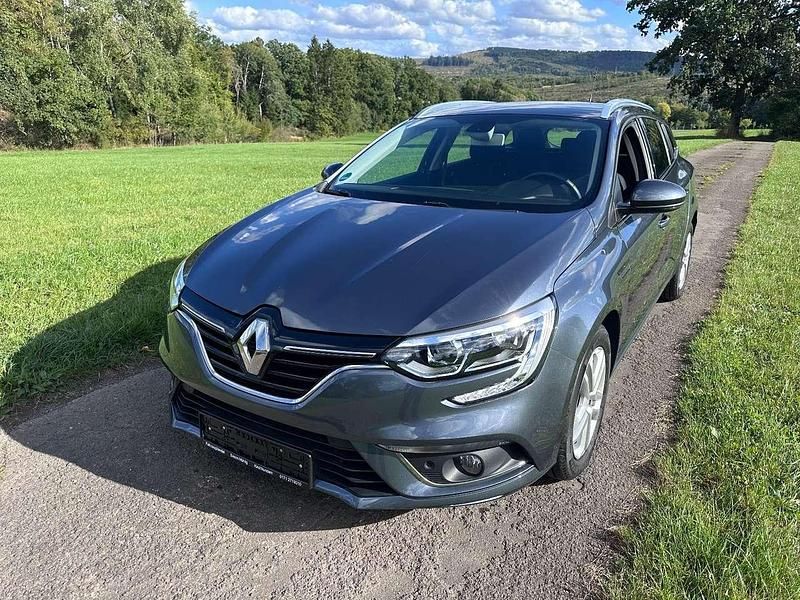 Grau Gebraucht 2020 Renault Mégane GrandTour Business Kombi | 14.490 € (Fairer Preis) - Bild 1/1