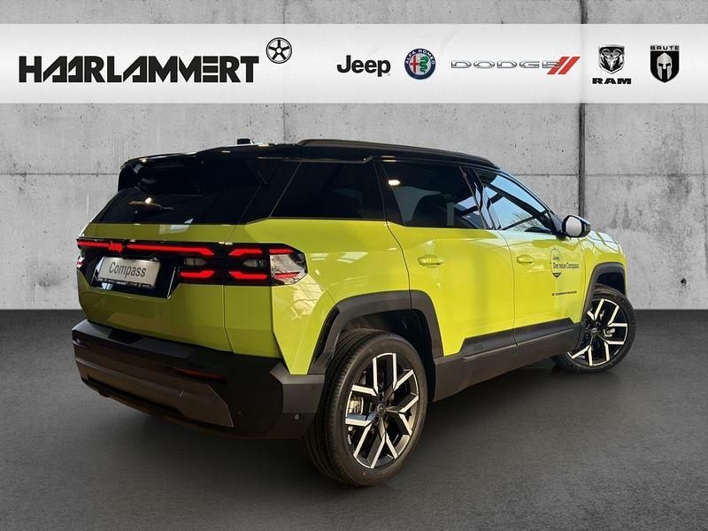 Neu Jeep Compass 156 kW (213 PS) 2026 Gruen SUV