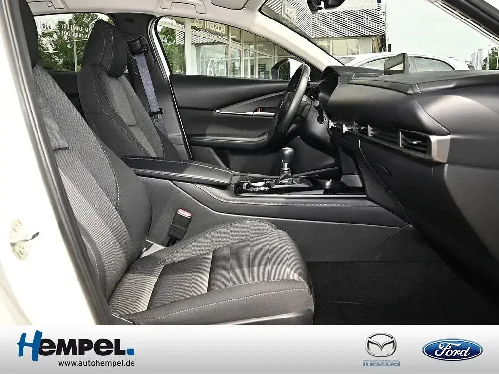 Gebraucht Mazda CX-30 122 PS (89 kW) 2024 Weiss / arctic white SUV