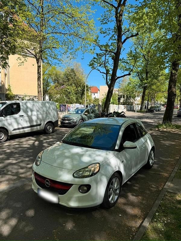 Second-hand Opel Adam 70 CP (51 kW) 2015 Alb Hatchback