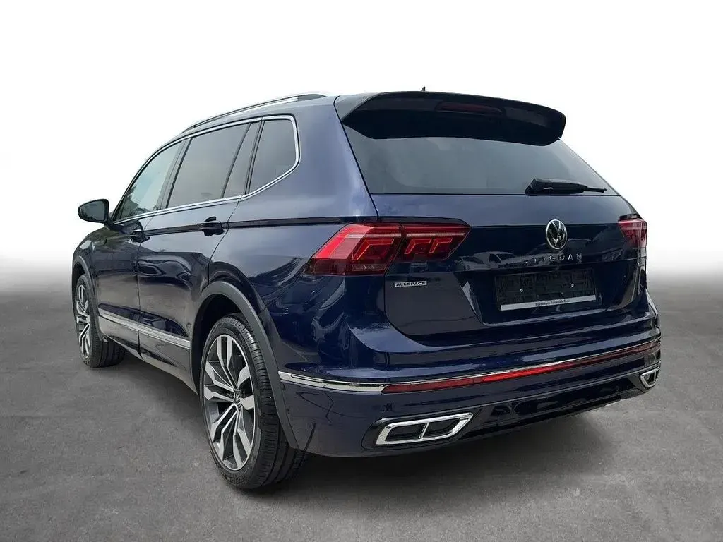 Gebraucht VW Tiguan Allspace R-line 190 PS (139 kW) 2022 Blau SUV