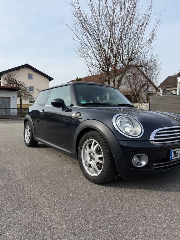 Usata Mini Cooper 120 CV (88 kW) 2008 Nero Utilitaria
