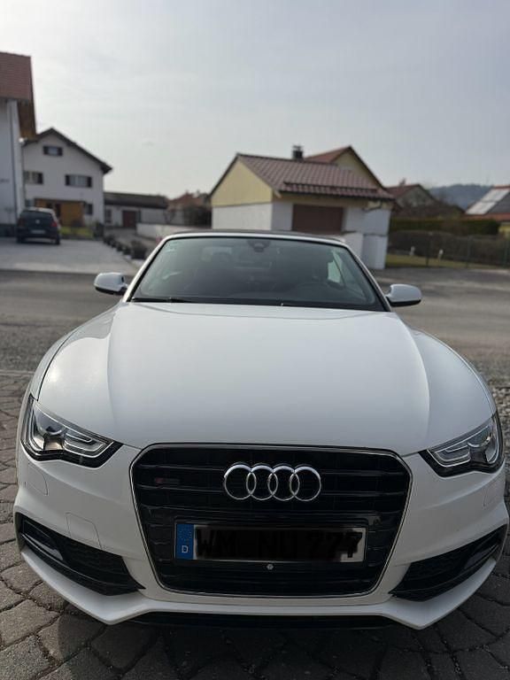 Gebraucht Audi A5 Cabriolet S-Line 177 PS (130 kW) 2015 Weiß Cabrio