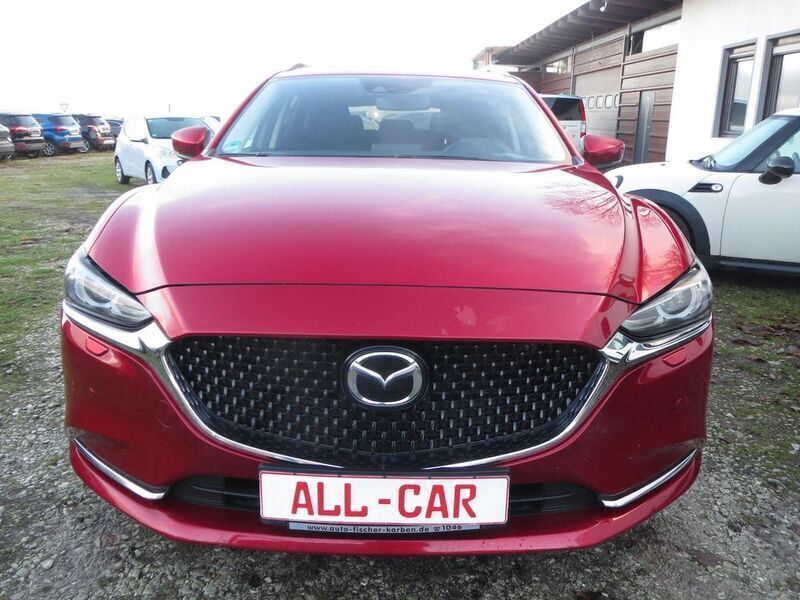 Gebraucht Mazda 6 Exclusive-Line 145 PS (106 kW) 2019 Rot Limousine
