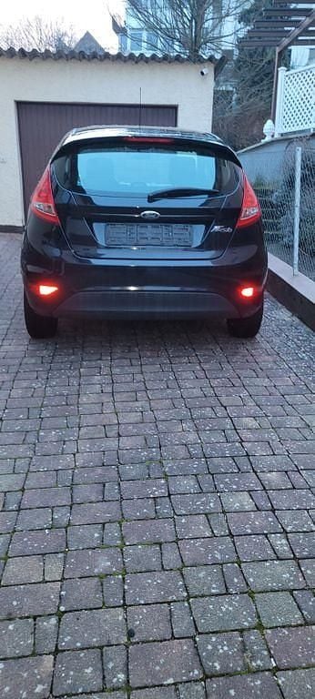 Gebraucht Ford Fiesta Trend 82 PS (60 kW) 2011 Schwarz Kleinwagen