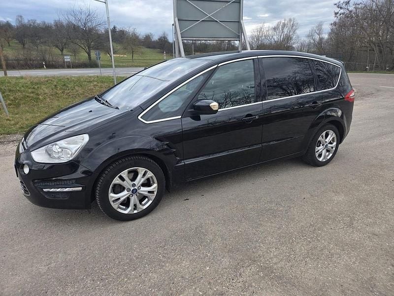 Gebraucht Ford S-MAX Titanium 203 PS (149 kW) 2011 Schwarz Van / Kleinbus