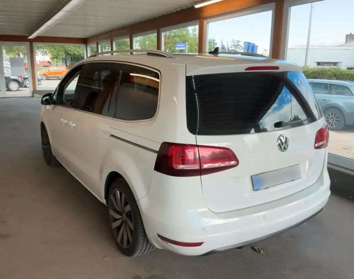 Gebraucht VW Sharan Highline 184 PS (135 kW) 2016 Weiß Van / Kleinbus