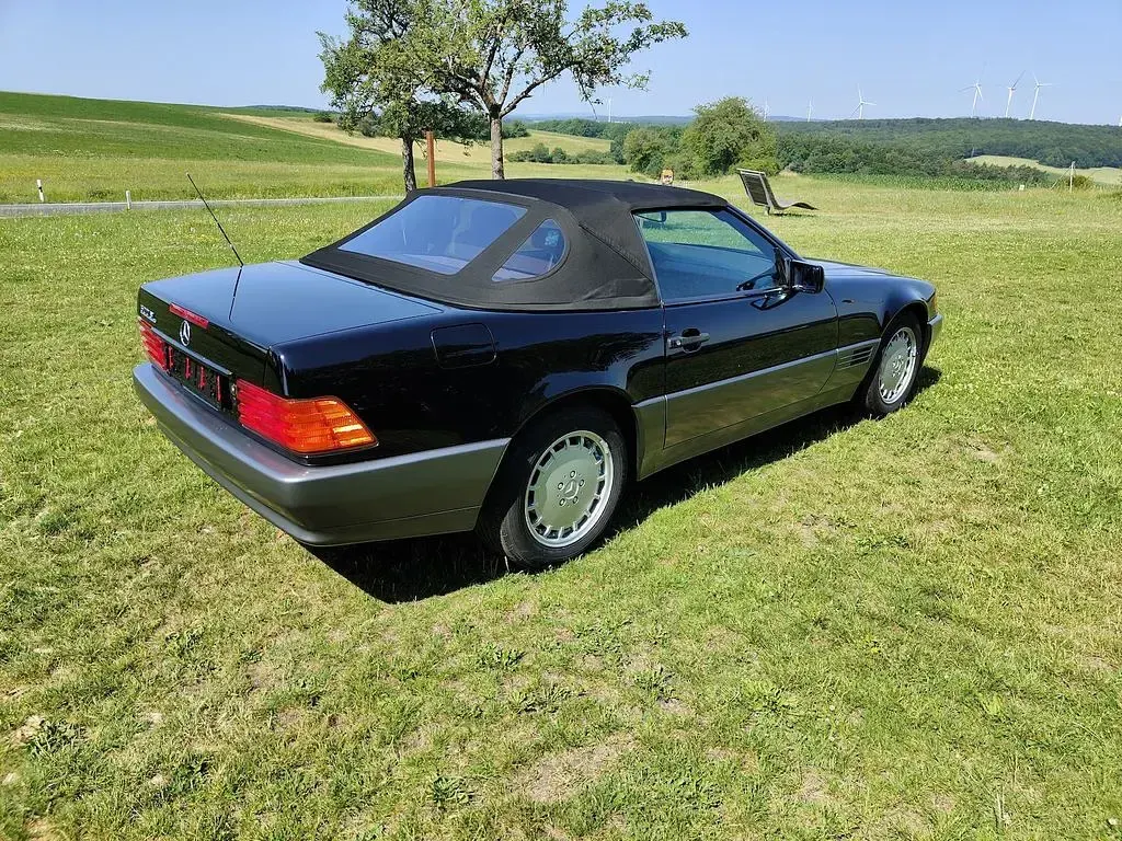Gebraucht Mercedes SL500 326 PS (239 kW) 1991 Schwarz Cabrio