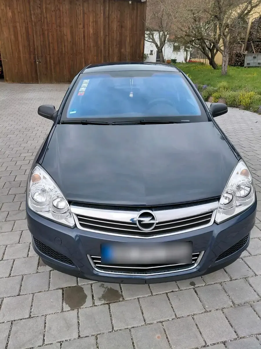 Gebraucht Opel Astra 115 PS (84 kW) 2009 Blau Kleinwagen