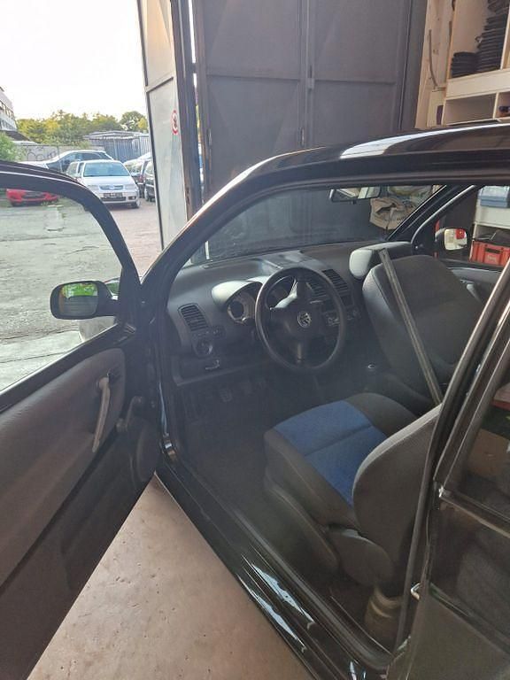 Gebraucht VW Lupo Basis 50 PS (36 kW) 1999 Schwarz Kleinwagen