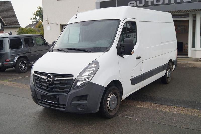 Weiß Gebraucht 2019 Opel Movano Van | 16.890 € (Guter Preis) - Bild 1/4