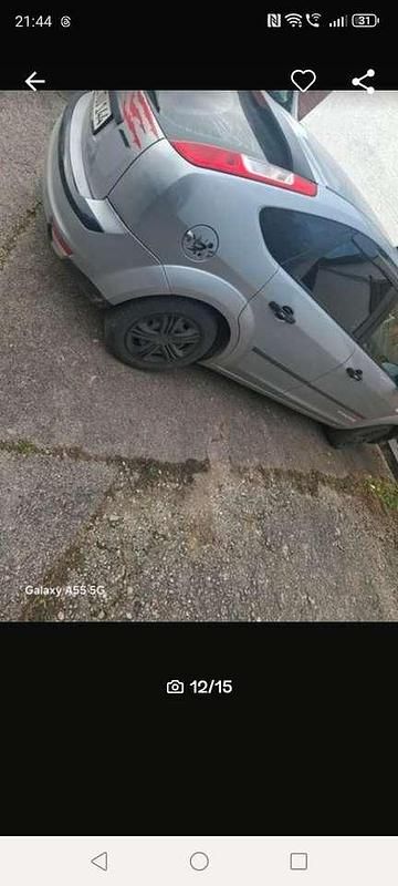 Używany Ford Focus 116 KM (85 kW) 2005 Sedan/Limuzyna