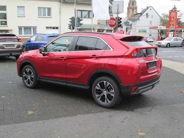 Gebraucht Mitsubishi Eclipse Cross Diamant Edition 163 PS (119 kW) 2019 Dynamikrot SUV