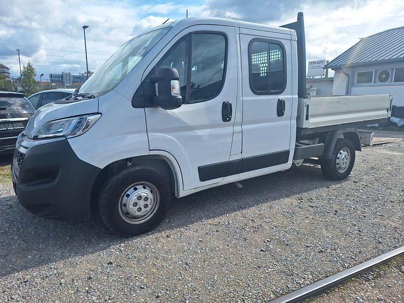 Gebraucht Citroën Jumper 140 PS (102 kW) 2023 Weiß Van / Kleinbus