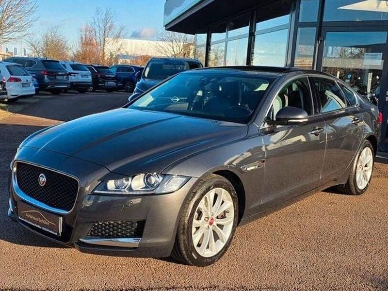 Gebraucht Jaguar XF Prestige 301 PS (221 kW) 2017 Grau Limousine