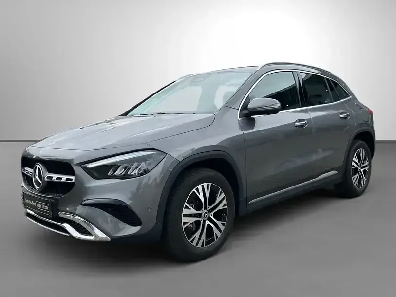 Gebraucht Mercedes GLA250 Progressive 224 PS (164 kW) 2025 Grau SUV