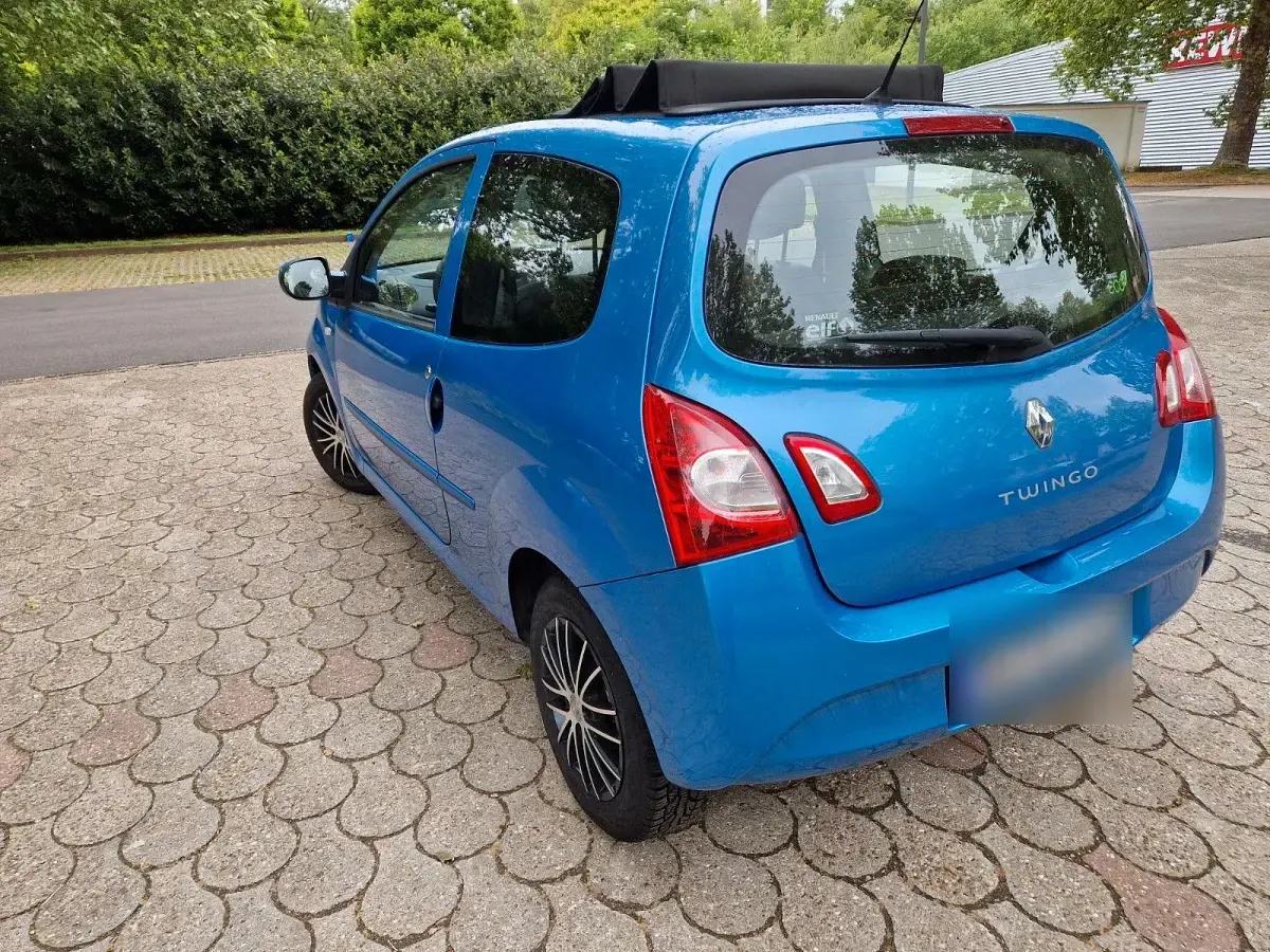 Gebraucht Renault Twingo Expression 75 PS (55 kW) 2013 Blau Kleinwagen
