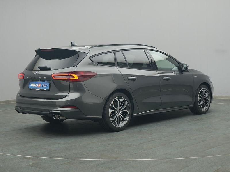 Neu Ford Focus ST-Line X 155 PS (114 kW) 2025 Grau Limousine
