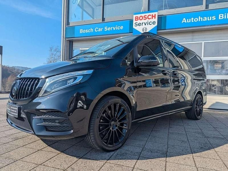 Gebraucht Mercedes V220 AMG 190 PS (139 kW) 2018 Obsidianschwarz Van / Kleinbus