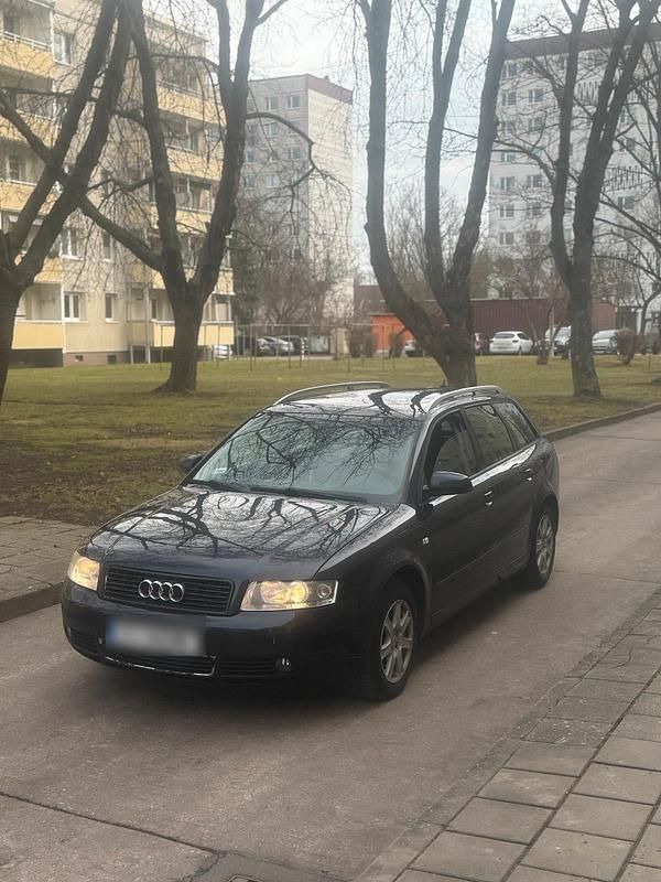 Gebraucht Audi A4 150 PS (110 kW) 2004 Schwarz Kombi