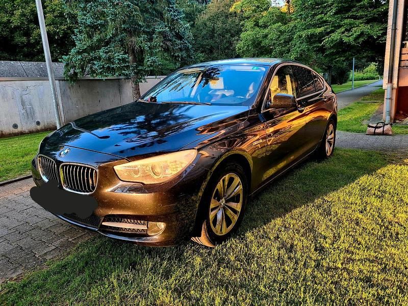 Schwarz Gebraucht 2010 BMW 530 Gran Turismo SUV | 6.500 € (Guter Preis) - Bild 1/4